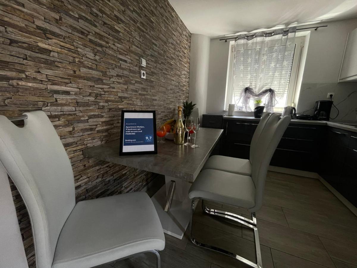 Apartment Matijas, 3 Bedroom Apt With Terrace And Parking Сплит Экстерьер фото